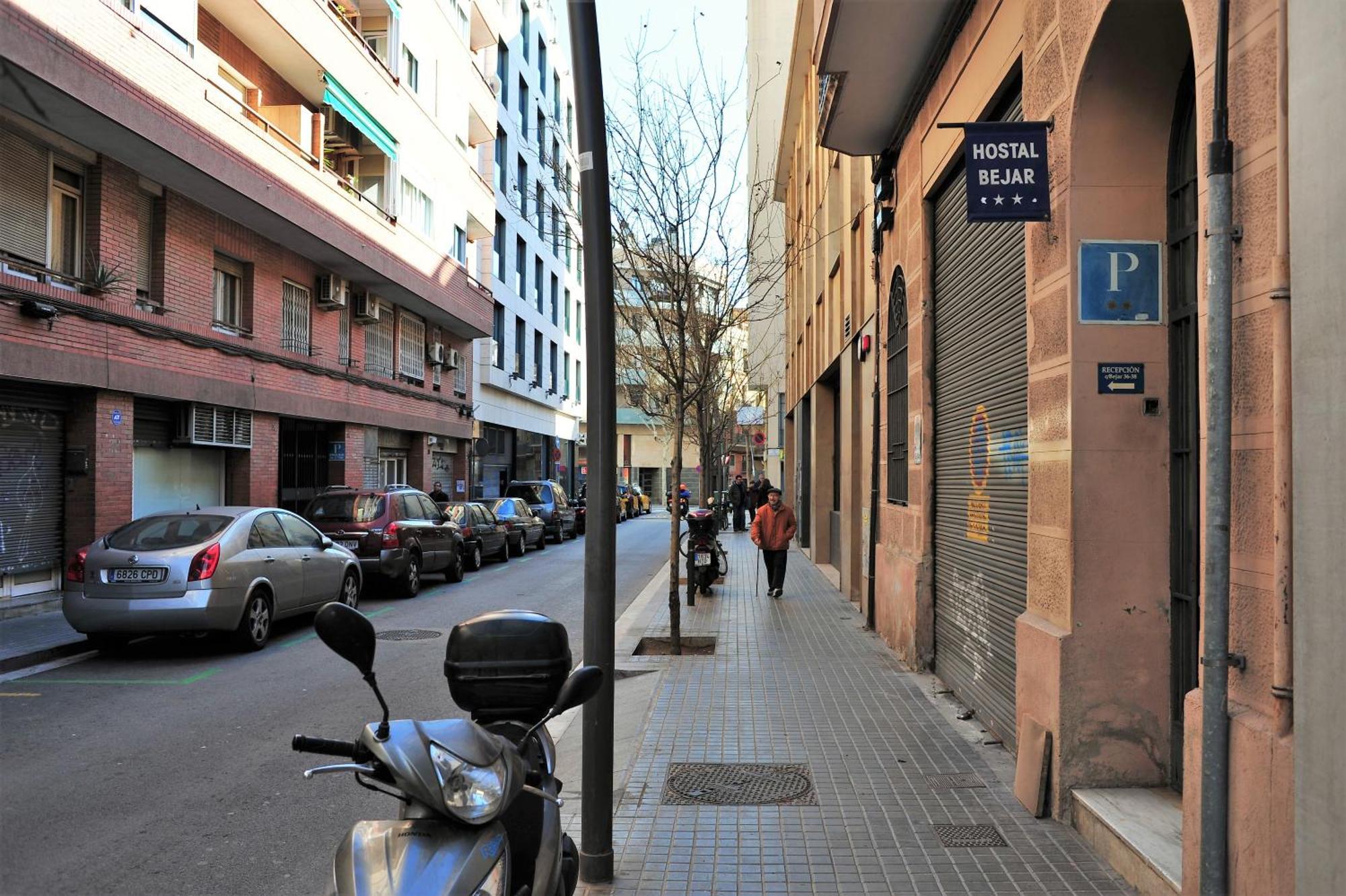 Hostal Bejar Barcelona Ngoại thất bức ảnh